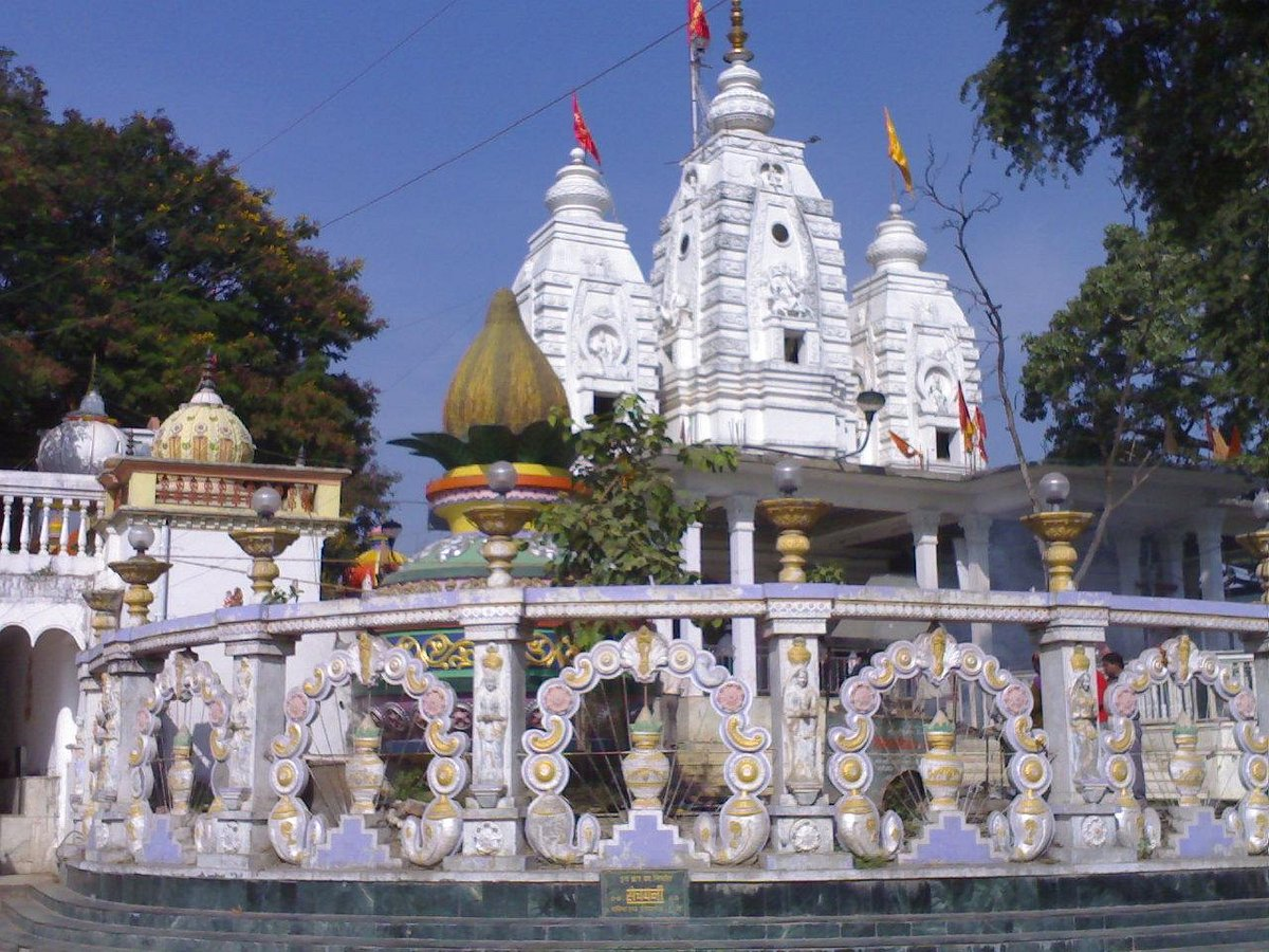 Temple 3